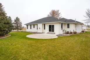 223 Sunny Meadows Dr, Kaukauna, WI 54130 - Photo 25