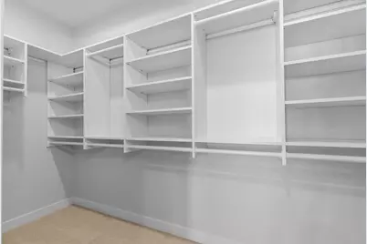 W5826 Roundstone Place, Menasha, WI 54952 - Photo 35