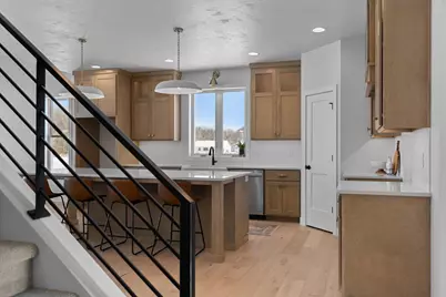 W5826 Roundstone Place, Menasha, WI 54952 - Photo 19