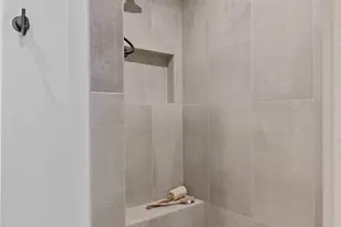 W5826 Roundstone Pl, Menasha, WI 54952 - Photo 37