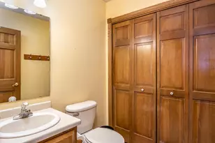 3026 Summer Pl, Green Bay, WI 54313 - Photo 17