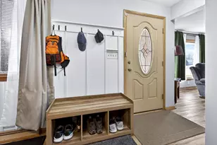 802 E Florida Ave, Appleton, WI 54911 - Photo 11