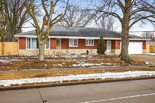 802 E Florida Ave, Appleton, WI 54911 - Photo 39