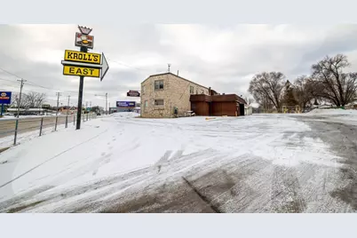 1658 Main Street, Green Bay, WI 54302 - Photo 3