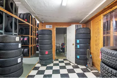 1666 Main Street, Green Bay, WI 54302 - Photo 9