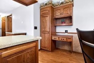 N9619 Darboy Dr, Appleton, WI 54915 - Photo 9