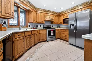 N9619 Darboy Dr, Appleton, WI 54915 - Photo 5