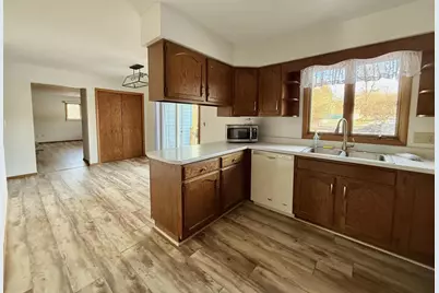 318 Sacramento Street, Berlin, WI 54923 - Photo 11