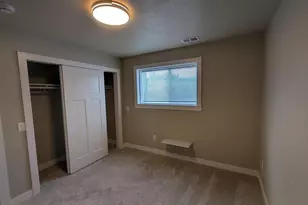 119 E Harrison St, Appleton, WI 54915 - Photo 9