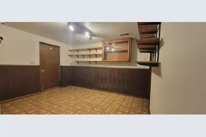 517 Menlo Park Road, Green Bay, WI 54302 - Photo 21