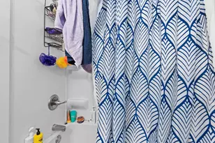 1403 S Main St, Oshkosh, WI 54902 - Photo 21