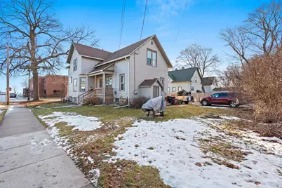 1403 S Main Street, Oshkosh, WI 54902 - Photo 31