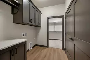 315 Aldon Cir, Green Bay, WI 54304 - Photo 29