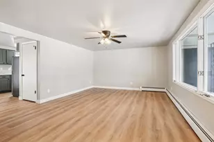 1482 Commanche Ave, Green Bay, WI 54313 - Photo 7