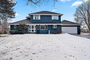 3181 High Country Ct, Green Bay, WI 54313 - Photo 3