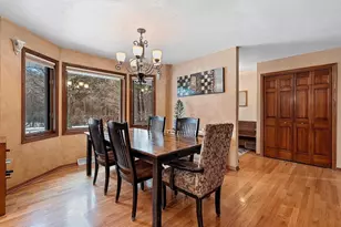 3181 High Country Ct, Green Bay, WI 54313 - Photo 9