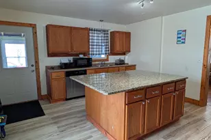 130 S Franklin St, Oconto Falls, WI 54154 - Photo 7