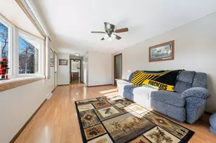 800 Maple St, Winneconne, WI 54986 - Photo 9