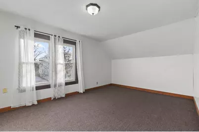 17 W Cotton Street, Fond du Lac, WI 54935 - Photo 13