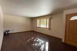 205 Alpine Dr, Shawano, WI 54166 - Photo 7