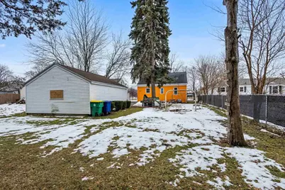 1463 Eastman Avenue, Green Bay, WI 54302 - Photo 3