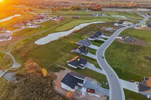 302 Kerrigan Dr, Wrightstown, WI 54180 - Photo 37