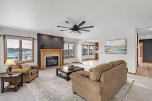 4207 Lost Dauphin Rd, De Pere, WI 54115 - Photo 3