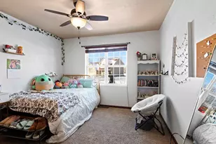 4824 Isabella Cir, Hobart, WI 54155 - Photo 23