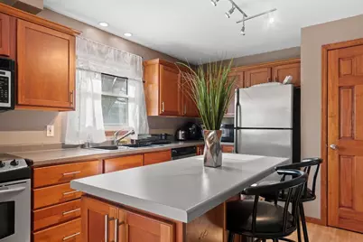 2203 E College Avenue, Appleton, WI 54915 - Photo 7
