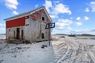 E3837 Church Rd, Kewaunee, WI 54216 - Photo 9