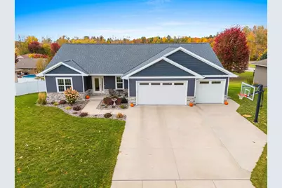 3442 Leeds Castle Drive, Green Bay, WI 54313 - Photo 7