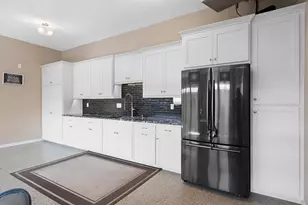 3442 Leeds Castle Dr, Green Bay, WI 54313 - Photo 63