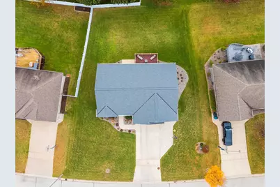 3442 Leeds Castle Drive, Green Bay, WI 54313 - Photo 73