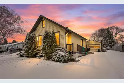 2206 Ashland Street, Oshkosh, WI 54901 - Photo 5