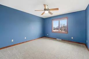 3895 Shorebird Ct, Oshkosh, WI 54904 - Photo 31