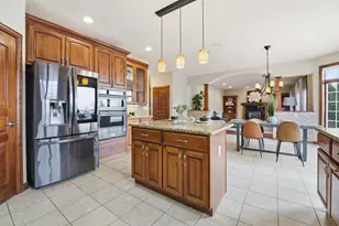 3895 Shorebird Ct, Oshkosh, WI 54904 - Photo 11