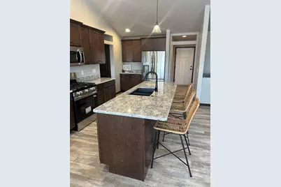 3668 E Gladiolus Place, Appleton, WI 54913 - Photo 5