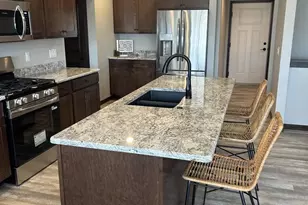 3668 E Gladiolus Pl, Appleton, WI 54913 - Photo 5