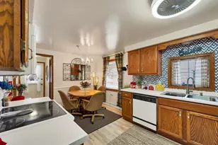 1035 Ethel Ave, Green Bay, WI 54303 - Photo 7