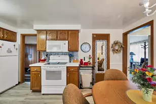 1035 Ethel Ave, Green Bay, WI 54303 - Photo 11