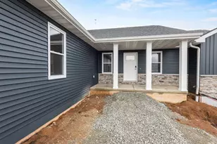 W225 Sunset View Circle, Kaukauna, WI 54130 - Photo 5