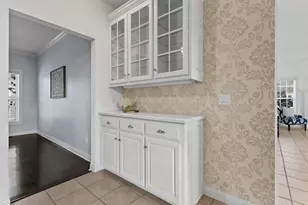 825 Yorkshire Rd, Neenah, WI 54956 - Photo 51