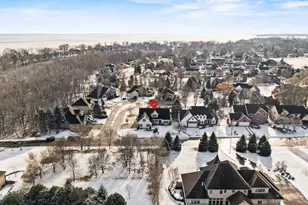 825 Yorkshire Rd, Neenah, WI 54956 - Photo 59