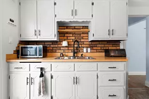 489 Oaklawn Ave, Green Bay, WI 54304 - Photo 11