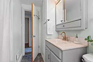 489 Oaklawn Ave, Green Bay, WI 54304 - Photo 19