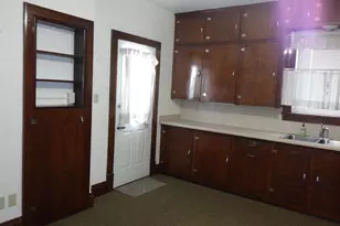 604 S Weed St, Shawano, WI 54166 - Photo 3