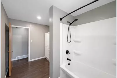 804 John Street, Menasha, WI 54952 - Photo 17