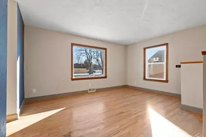725 Maiden Lane, Shawano, WI 54166 - Photo 11