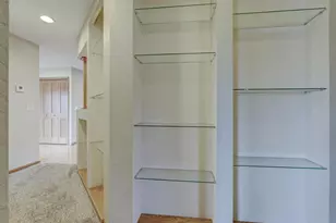 1690 Gateway Meadows Ln, Neenah, WI 54956 - Photo 15