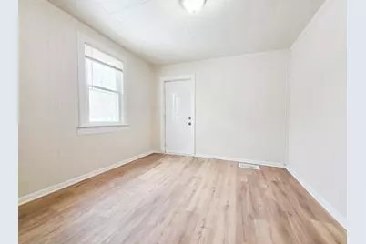 1405 Day Street, Green Bay, WI 54302 - Photo 7